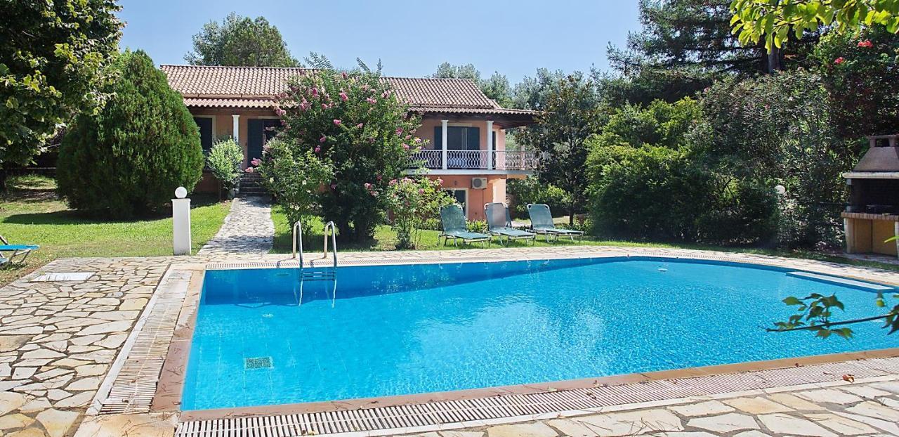 Villa Leda Karousades  Ngoại thất bức ảnh
