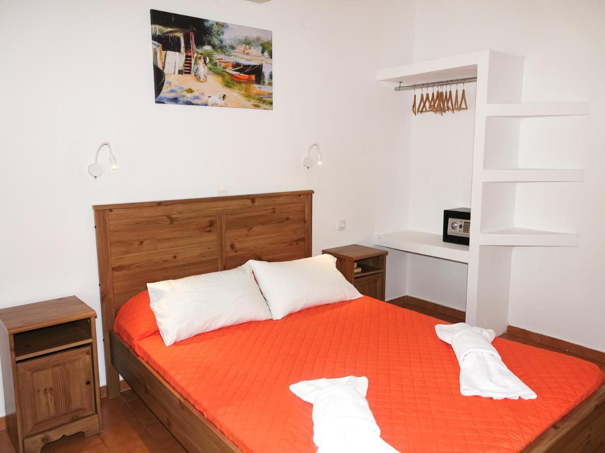 Villa Leda Karousades  Ngoại thất bức ảnh